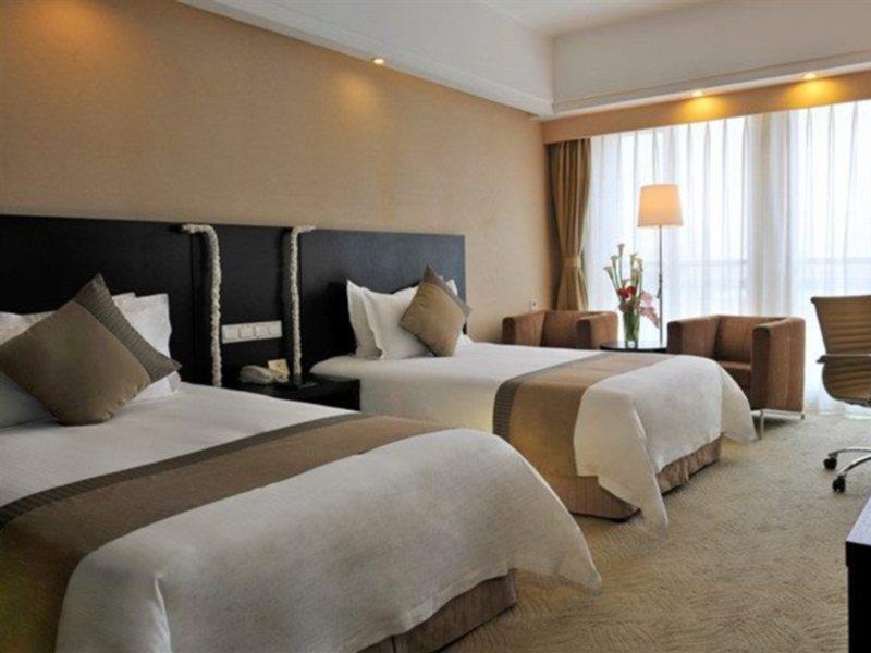Ramada Plaza Shanghai Gateway Exterior foto